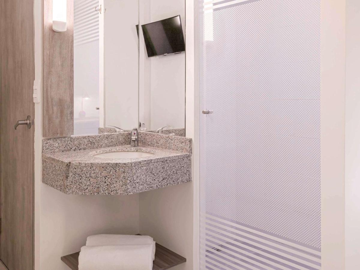 Ibis Budget Barranquilla Barranquilla  Buitenkant foto